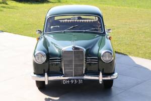 Image 3/50 of Mercedes-Benz 180 D (1958)