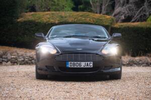 Bild 43/50 von Aston Martin DB 9 Volante (2006)