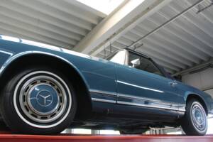 Imagen 7/50 de Mercedes-Benz 280 SL (1968)