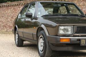 Afbeelding 41/50 van Alfa Romeo Alfetta 2.0 (1984)
