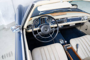 Image 11/38 of Mercedes-Benz 280 SL (1978)