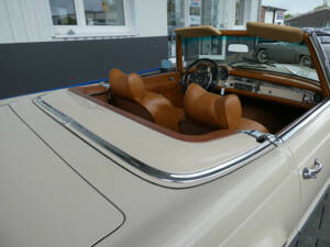 Imagen 18/25 de Mercedes-Benz 280 SL (1969)