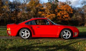 Image 2/23 of Porsche 959 (1966)