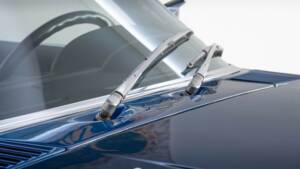 Image 9/29 of Mercedes-Benz 560 SL (1987)