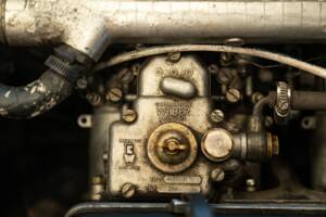 Image 46/50 of Alfa Romeo 1600 Spider (1972)