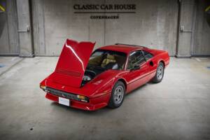Image 5/97 of Ferrari 308 GTB Quattrovalvole (1983)