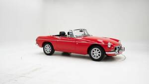 Image 3/15 of MG MGB (1973)