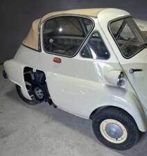 Image 7/7 of BMW Isetta 300 (1960)