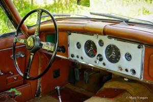 Image 13/53 of Jaguar XK 150 FHC (1958)