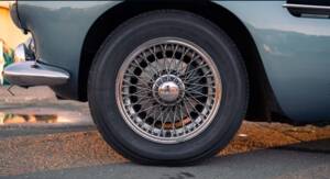Image 9/24 of Aston Martin DB 4 (1962)