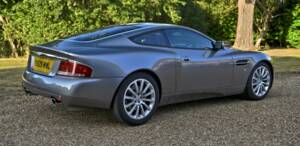 Image 13/50 de Aston Martin V12 Vanquish (2001)