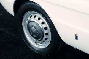Image 42/50 of Alfa Romeo 1600 Spider Duetto (1966)
