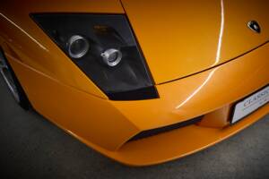 Image 90/99 of Lamborghini Murciélago (2003)