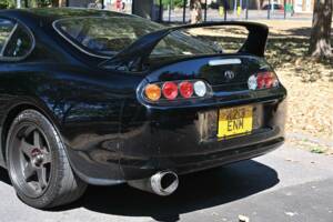 Image 43/50 of Toyota Supra (1993)