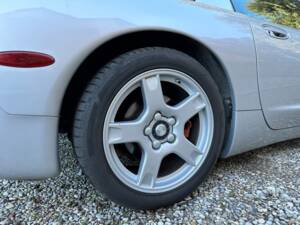 Image 51/191 of Chevrolet Corvette (1999)
