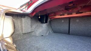 Bild 41/57 von BMW 320i (1993)