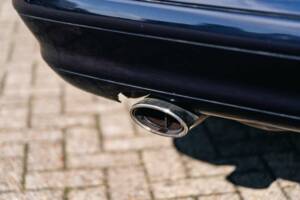 Image 30/50 of Mercedes-Benz SL 600 (2000)