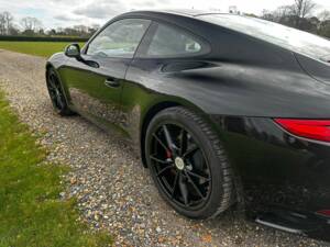 Image 22/42 of Porsche 911 Carrera S (2018)