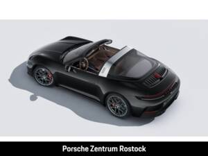 Image 4/14 of Porsche 911 Carrera 4S (1900)