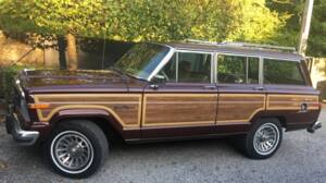 Imagen 2/14 de Jeep Grand Wagoneer (1988)