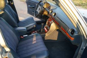 Image 11/22 of Mercedes-Benz 240 TD (1981)