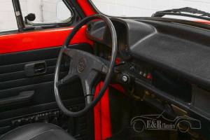 Image 10/19 de Volkswagen Käfer 1303 &quot;Champagne Edition&quot; (1977)