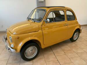 Image 8/21 of FIAT 500 L (1971)