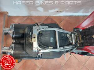 Immagine 47/58 di Ducati 998 R (2002)