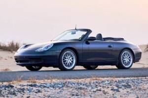 Image 1/8 of Porsche 911 Carrera (2000)