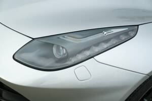 Image 37/50 of Ferrari F12berlinetta (2013)