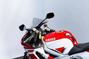Image 10/49 of Yamaha YZF 600 R6 (1999)