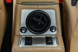 Imagen 36/50 de Jaguar XJ 6 4.2 (1981)