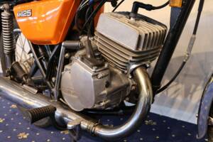 Immagine 13/29 di Kawasaki KH 125 (1981)