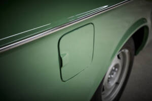 Immagine 18/98 di Volvo 244 DL (1975)