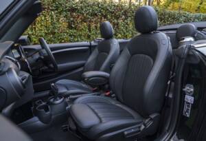 Imagen 24/28 de Mini Cooper (2023)