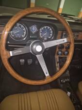 Bild 2/8 von Alfa Romeo Giulia Nuova Super 1300 (1977)
