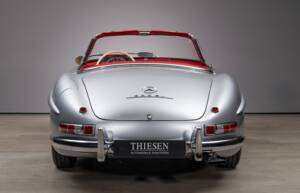 Image 17/47 of Mercedes-Benz 300 SL Roadster (1963)