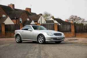 Afbeelding 8/50 van Mercedes-Benz SLK 230 Kompressor (2000)