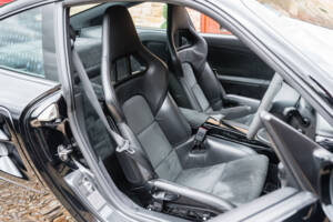 Bild 26/47 von Porsche 911 GT2 (2009)