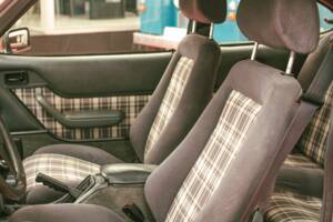 Image 18/34 of Ford Capri 2,8i (1981)