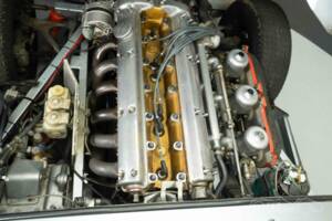Image 5/19 of Jaguar E-Type 3.8 (1961)