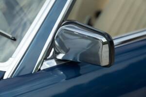 Image 17/50 de Mercedes-Benz 450 SL (1977)