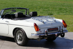 Imagen 33/50 de MG MGB (1972)