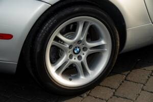 Image 27/84 of BMW Z8 (2001)