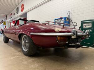 Imagen 8/14 de Jaguar E-Type V12 (1976)