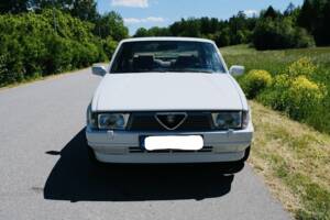 Image 3/8 of Alfa Romeo 75 1.8 Turbo (1986)