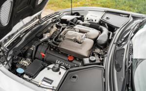 Bild 37/37 von Jaguar XKR (2001)