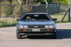 Image 8/10 of DeLorean DMC-12 (1981)