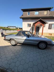 Immagine 3/64 di Alfa Romeo Spider Veloce (1986)