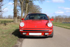 Image 4/8 de Porsche 911 SC 3.0 (1983)